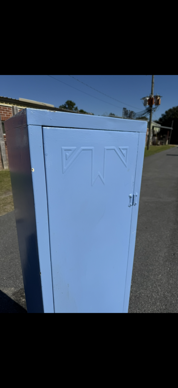 Vintage Blue Metal Cabinet with Adjustable Shelves - Image 19
